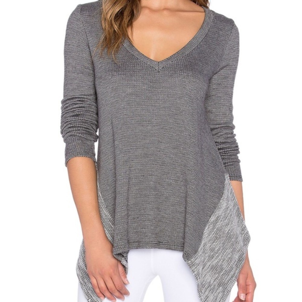 Beyond Yoga Double Faced Hi Low Sweatshirt Grey Size Medium